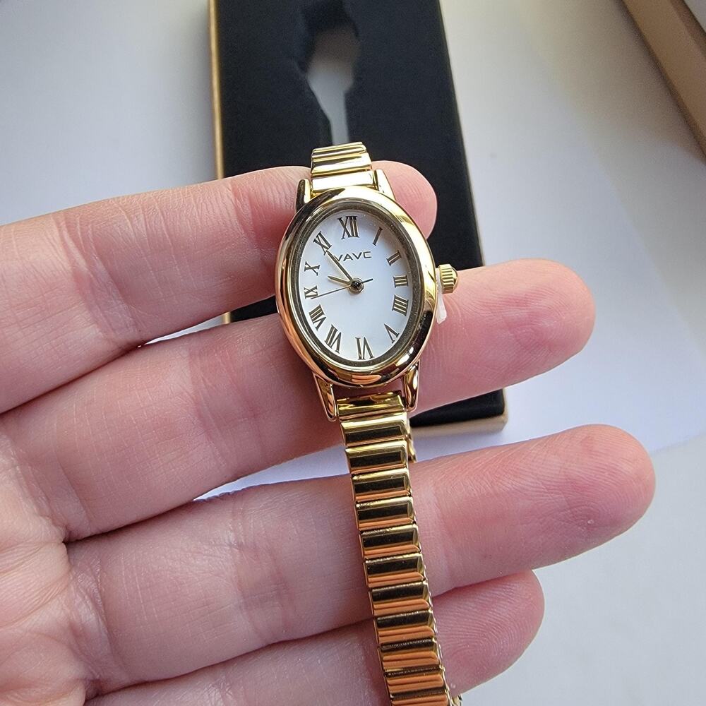 VAVC Womens Watch White Dial Gold Tone Oval Bracelet Dress Quartz Roman Numerals